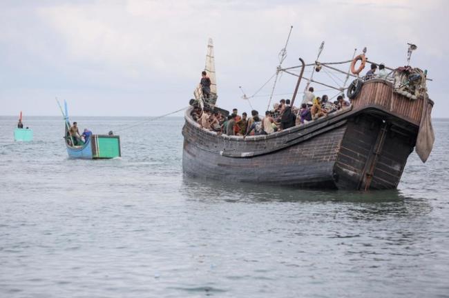 a<em></em>bout 250 Rohingya refugees in Indo<em></em>nesia sent back to sea