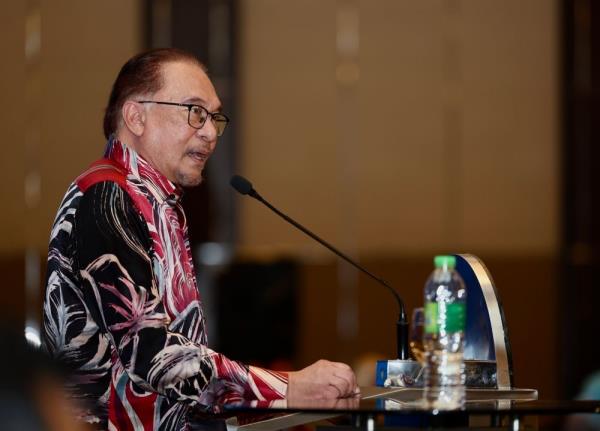 PM Anwar: Co-op movement is clear eco<em></em>nomic agenda for the people that warrants support