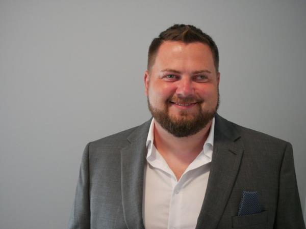 Matthew Brackley, 39, a former Republican legislative candidate who traveled to Washington for former President Do<em></em>nald Trump’s “Stop the Steal” rally was arrested Friday and charged with federal crimes for his role in the U.S. Capitol riot, officials said.